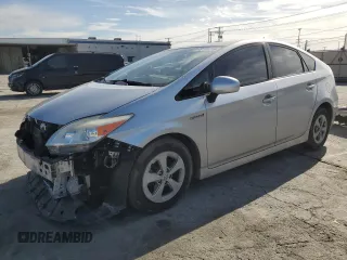2014 Toyota Prius Four z VIN JTDKN3DU8E0361301, wystawiony jako Copart lot #49110215 z przebiegiem 208 120 mil mil oraz Szkoda całkowita • Salvage title. Historia ofert i sprzedaży dostępna na DreamBid. Obrazek 1.