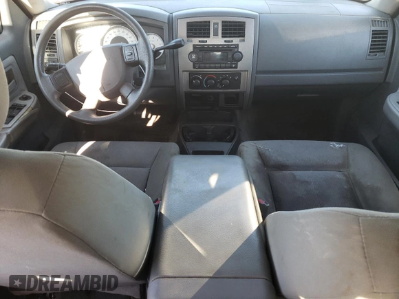2006 Dodge Dakota SLT with VIN 1D7HE48K56S545633, listed as a Copart auction lot 84013404 with 262,834 mi miles and Clean Title. Bid and sale history available at DreamBid. Image 8.