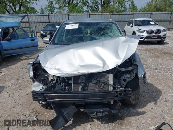 2017 Nissan Sentra SR z VIN 3N1AB7AP4HY303578, wystawiony jako IAAI lot #42151668 z przebiegiem 75 885 mil mil oraz . Historia ofert i sprzedaży dostępna na DreamBid. Obrazek 12.