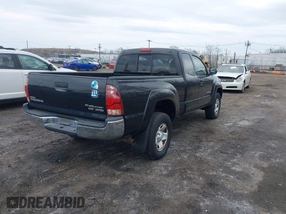 2006 Toyota Tacoma PreRunner z VIN 5TETU62N76Z314606, wystawiony jako IAAI lot #41909636 z przebiegiem 119 769 mil mil oraz . Historia ofert i sprzedaży dostępna na DreamBid. Obrazek 4.