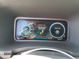 2023 Hyundai Kona SEL z VIN KM8K33AGXPU168028, wystawiony jako Copart lot #56489425 z przebiegiem 57 151 mil mil oraz Szkoda całkowita • Salvage title. Historia ofert i sprzedaży dostępna na DreamBid. Obrazek 9.
