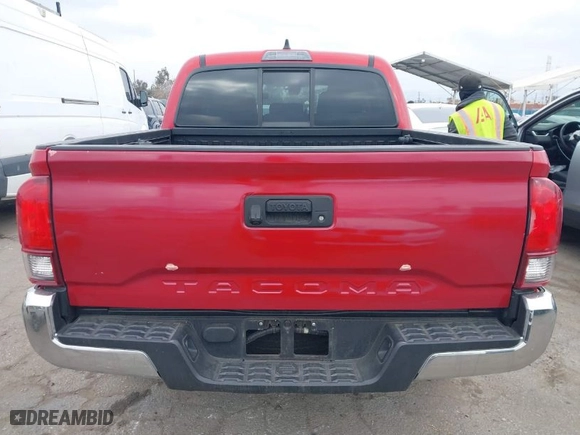 2020 Toyota Tacoma 2WD SR with VIN 5TFAX5GN0LX183636, listed as a IAAI auction lot 41464817 with 149,005 mi miles. Bid and sale history available at carsss.com. Image 16.