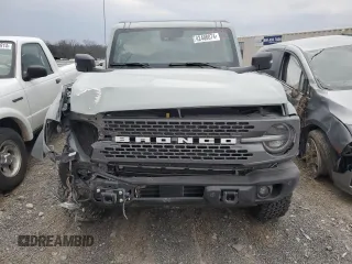 2023 Ford Bronco with VIN 1FMDE5CH9PLB24676, listed as a Copart auction lot 42488874 with 6,102 mi miles. Bid and sale history available at carsss.com. Image 5.