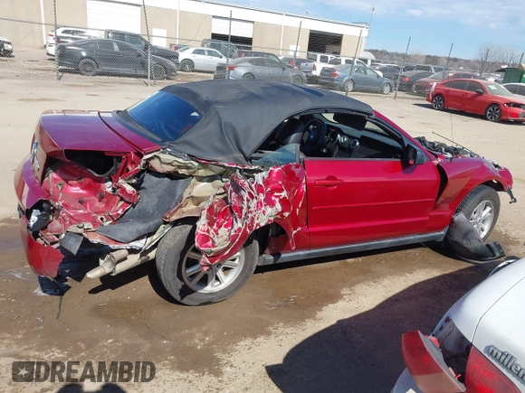 2007 Ford Mustang Deluxe with VIN 1ZVFT84N375278973, listed as a IAAI auction lot 41649628 with Not Provided miles and . Bid and sale history available at carsss.com. Image 13.