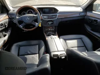 2012 Mercedes-Benz E 350 Luxury with VIN WDDHF8JB7CA625435, listed as a Copart auction lot 60158045 with 100,092 mi miles and Salvage title. Bid and sale history available at DreamBid. Image 8.