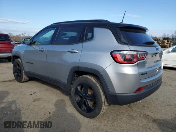 2019 Jeep Compass Latitude with VIN 3C4NJDBB4KT689572, listed as a Copart auction lot 49583125 with 78,043 mi miles and Salvage Title. Bid and sale history available at DreamBid. Image 2.