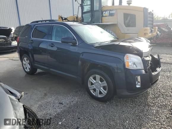 2015 GMC Terrain SLE z VIN 2GKALREK0F6321129, wystawiony jako Copart lot #53938955 z przebiegiem 209 659 mil mil oraz Nie do naprawy • Non repairable. Historia ofert i sprzedaży dostępna na DreamBid. Obrazek 4.