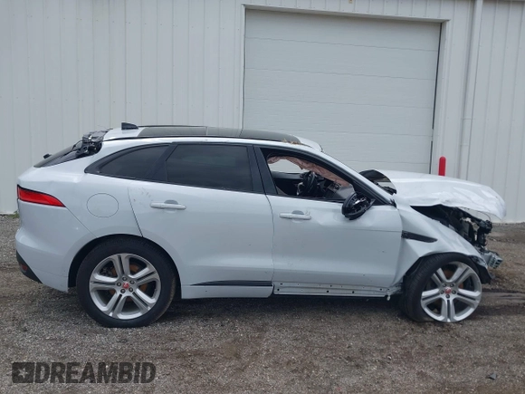 2018 Jaguar F-Pace with VIN SADCL2FN2JA250973, listed as a IAAI auction lot 42325991 with 107,289 mi miles and . Bid and sale history available at DreamBid. Image 14.