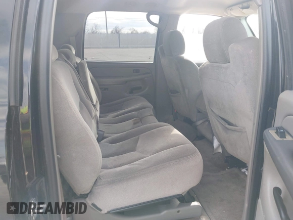 2004 GMC Yukon XL SLT with VIN 3GKEC16Z74G224221, listed as a IAAI auction lot 41238346 with 312,151 mi miles. Bid and sale history available at carsss.com. Image 8.
