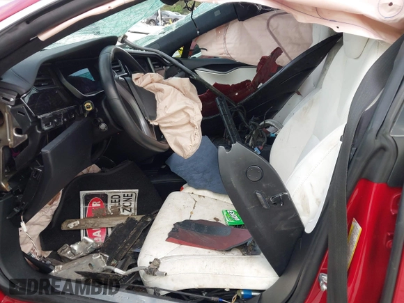 2019 Tesla Model S 75D с VIN 5YJSA1E21KF304075, выставлен на аукционе IAAI как лот 41193021 с пробегом 88 432 миль миль и . История ставок и продаж доступна на DreamBid. Изображение 5.