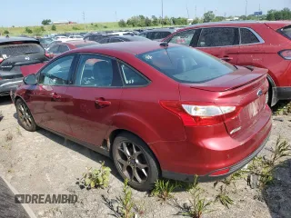 2013 Ford Focus SE z VIN 1FADP3F27DL114711, wystawiony jako Copart lot #66112415 z przebiegiem 121 197 mil mil oraz Czysty tytuł • Clean title. Historia ofert i sprzedaży dostępna na DreamBid. Obrazek 2.