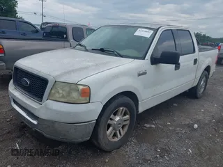 2004 Ford F-150 XLT z VIN 1FTRW12W14KB01667, wystawiony jako IAAI lot #42451052 z przebiegiem 260 719 mil mil oraz . Historia ofert i sprzedaży dostępna na DreamBid. Obrazek 2.