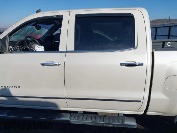 2015 Chevrolet Silverado 1500 LTZ with VIN 3GCUKSECXFG203217, listed as a IAAI auction lot 40871435 with 167,386 mi miles. Bid and sale history available at carsss.com. Image 14.