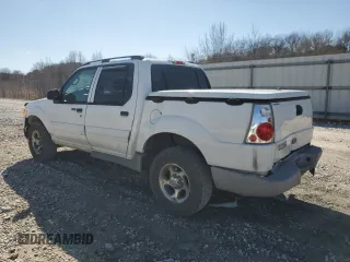 2003 Ford Explorer Sport Trac XLS z VIN 1FMZU77E73UC31976, wystawiony jako Copart lot #47965245 z przebiegiem 247 237 mil mil oraz Szkody całkowita. Historia ofert i sprzedaży dostępna na DreamBid. Obrazek 2.