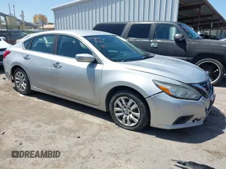 2016 Nissan Altima 2.5 S with VIN 1N4AL3APXGN376037, listed as a IAAI auction lot 42075264 with 241,385 mi miles. Bid and sale history available at carsss.com. Image 1.