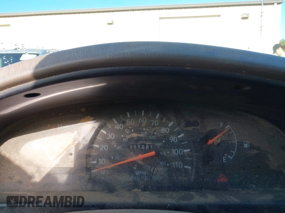 1999 Toyota Tacoma with VIN 4TAWM72N5XZ429880, listed as a IAAI auction lot 42179697 with 311,261 mi miles and . Bid and sale history available at DreamBid. Image 7.