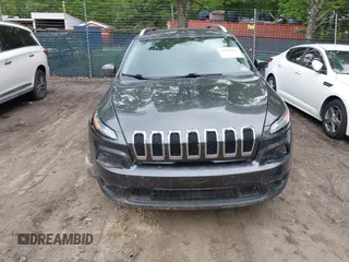 2018 Jeep Cherokee Latitude Plus with VIN 1C4PJMLB4JD536010, listed as a IAAI auction lot 42468945 with 88,099 mi miles and . Bid and sale history available at DreamBid. Image 12.