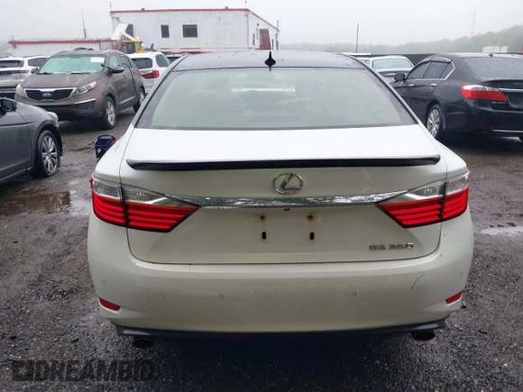 2013 Lexus ES 250 с VIN JTHBK1GG7D2028639, выставлен на аукционе IAAI как лот 42247375 с пробегом 103 996 миль миль и . История ставок и продаж доступна на DreamBid. Изображение 17.