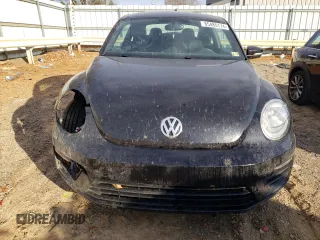 2019 Volkswagen Beetle S with VIN 3VWFD7AT1KM710070, listed as a Copart auction lot 85485174 with 115,397 mi miles and Salvage Title. Bid and sale history available at carsss.com. Image 5.
