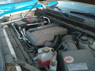 2020 Chevrolet Silverado 1500 LT z VIN 3GCUYDET2LG265068, wystawiony jako IAAI lot #41478147 z przebiegiem 77 078 mil mil oraz . Historia ofert i sprzedaży dostępna na DreamBid. Obrazek 19.