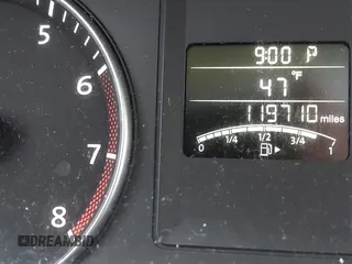 2013 Volkswagen Jetta Sedan SE with VIN 3VWDP7AJ8DM359142, listed as a IAAI auction lot 41842978 with 119,710 mi miles. Bid and sale history available at carsss.com. Image 7.