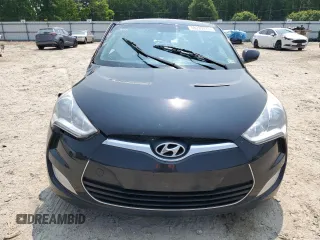 2013 Hyundai Veloster w/Black Int with VIN KMHTC6AD7DU134443, listed as a Copart auction lot 59295275 with 137,106 mi miles and Salvage title. Bid and sale history available at DreamBid. Image 5.