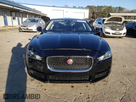 2019 Jaguar XE 25t Premium with VIN SAJAD4FX0KCP47752, listed as a Copart auction lot 87011974 with 32,124 mi miles and Salvage Title. Bid and sale history available at carsss.com. Image 5.