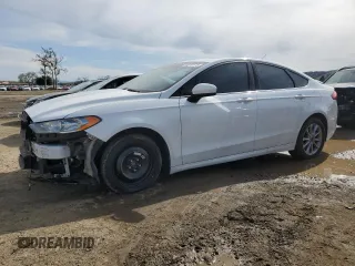 2017 Ford Fusion SE with VIN 3FA6P0HD9HR180285, listed as a Copart auction lot 50010175 with 111,392 mi miles and Salvage Title. Bid and sale history available at carsss.com. Image 1.
