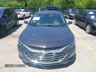 2025 Chevrolet Malibu LT with VIN 1G1ZD5ST5SF112401, listed as a IAAI auction lot 42174333 with 17,097 mi miles and . Bid and sale history available at DreamBid. Image 12.