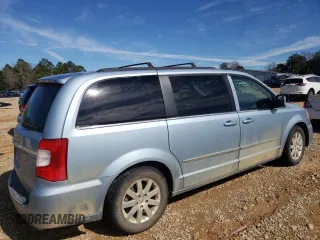 2013 Chrysler Town & Country Touring with VIN 2C4RC1BG8DR754788, listed as a Copart auction lot 51446875 with 234,247 mi miles and Salvage Title. Bid and sale history available at carsss.com. Image 3.