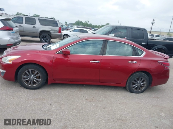 2015 Nissan Altima S with VIN 1N4AL3AP2FC597853, listed as a IAAI auction lot 41915141 with 85,148 mi miles and . Bid and sale history available at DreamBid. Image 14.