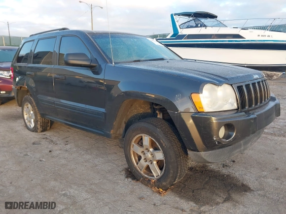 2006 Jeep Grand Cherokee Laredo with VIN 1J4GR48K06C163251, listed as a IAAI auction lot 41103169 with 186,346 mi miles. Bid and sale history available at carsss.com. Image 1.