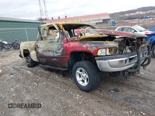 2000 Dodge 1500 with VIN 3B7HF13Z3YG101624, listed as a IAAI auction lot 41480973 with 108,000 mi miles and . Bid and sale history available at DreamBid. Image 1.