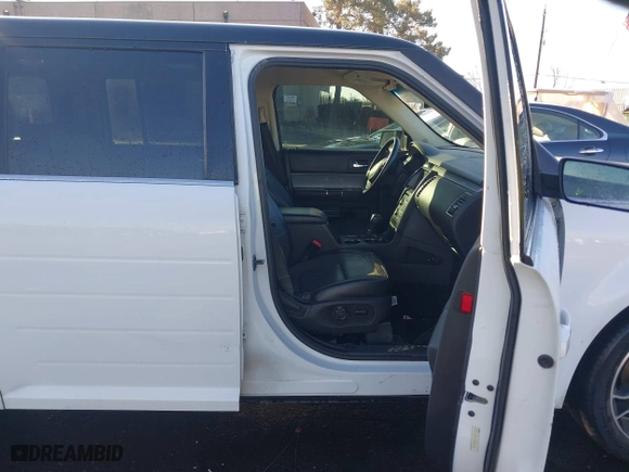 2014 Ford Flex SEL with VIN 2FMGK5C81EBD21053, listed as a IAAI auction lot 41397411 with 179,800 mi miles. Bid and sale history available at carsss.com. Image 5.