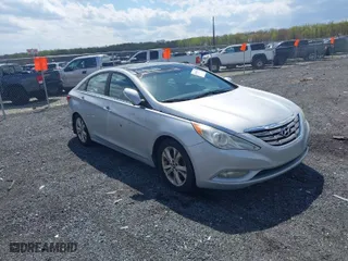2013 Hyundai Sonata Limited with VIN 5NPEC4AC9DH599681, listed as a IAAI auction lot 42041836 with 266,300 mi miles. Bid and sale history available at carsss.com. Image 1.
