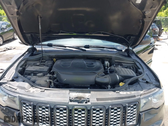 2021 Jeep Grand Cherokee Laredo X z VIN 1C4RJEAG8MC739568, wystawiony jako IAAI lot #42513930 z przebiegiem 80 814 mil mil oraz . Historia ofert i sprzedaży dostępna na DreamBid. Obrazek 10.