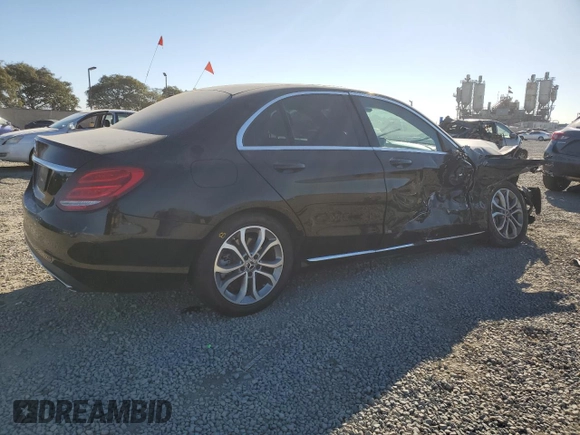 2018 Mercedes-Benz C 300 с VIN 55SWF4JBXJU255515, выставлен на аукционе Copart как лот 83793224 с пробегом 65 542 миль миль и Списание • Salvage title. История ставок и продаж доступна на DreamBid. Изображение 3.