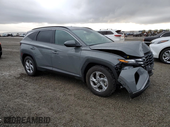 2024 Hyundai Tucson SEL with VIN 5NMJB3DE3RH406325, listed as a Copart auction lot 44827715 with 8,364 mi miles and Salvage Title. Bid and sale history available at carsss.com. Image 4.