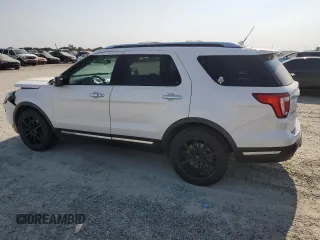2018 Ford Explorer Platinum with VIN 1FM5K8HT8JGB32408, listed as a Copart auction lot 59819545 with 128,045 mi miles and Salvage title. Bid and sale history available at DreamBid. Image 2.
