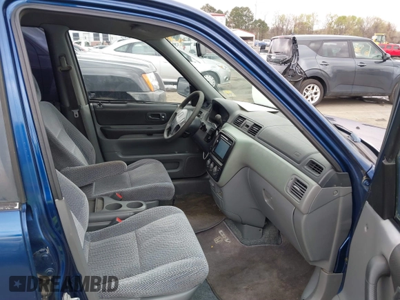 1998 Honda CR-V EX with VIN JHLRD1868WC071306, listed as a IAAI auction lot 41880680 with 229,265 mi miles. Bid and sale history available at carsss.com. Image 5.