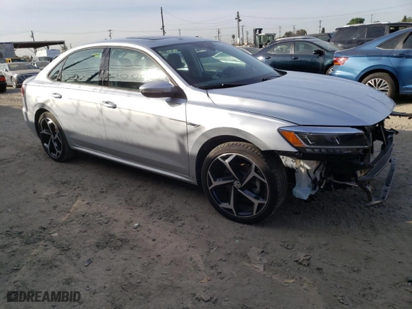 2020 Volkswagen Passat 2.0T R-Line with VIN 1VWMA7A30LC001763, listed as a Copart auction lot 41653743 with 15,585 mi miles. Bid and sale history available at carsss.com. Image 4.