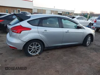 2015 Ford Focus SE with VIN 1FADP3K22FL282457, listed as a IAAI auction lot 41872989 with 98,590 mi miles. Bid and sale history available at carsss.com. Image 13.