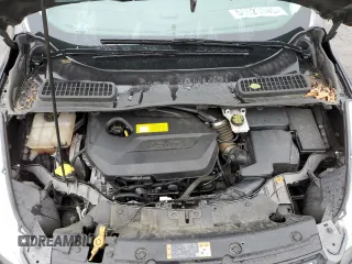 2016 Ford Escape SE z VIN 1FMCU9GX6GUA02410, wystawiony jako Copart lot #58623545 z przebiegiem 106 992 mil mil oraz Tytuł czysty. Historia ofert i sprzedaży dostępna na DreamBid. Obrazek 12.