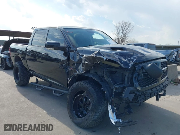 2018 Ram 1500 Sport z VIN 1C6RR7MT8JS168041, wystawiony jako IAAI lot #41887661 z przebiegiem 105 448 mil mil oraz . Historia ofert i sprzedaży dostępna na DreamBid. Obrazek 1.