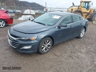 2019 Chevrolet Malibu LT with VIN 1G1ZD5ST4KF143378, listed as a IAAI auction lot 41805693 with 101,130 mi miles. Bid and sale history available at carsss.com. Image 2.