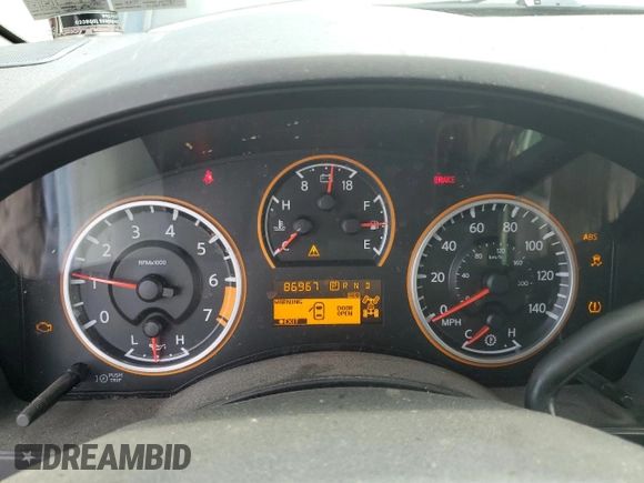 2012 Nissan Titan SV z VIN 1N6AA0EJ9CN325608, wystawiony jako Copart lot #58925565 z przebiegiem 86 967 mil mil oraz Szkoda całkowita • Salvage title. Historia ofert i sprzedaży dostępna na DreamBid. Obrazek 9.