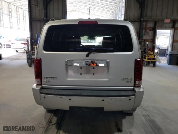 2008 Dodge Nitro R/T with VIN 1D8GU58618W151545, listed as a Copart auction lot 75465574 with 0 mi miles and Salvage Title. Bid and sale history available at carsss.com. Image 6.