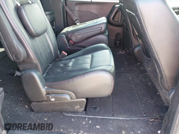 2017 Dodge Grand Caravan GT with VIN 2C4RDGEG3HR580517, listed as a IAAI auction lot 41994656 with 117,064 mi miles and . Bid and sale history available at DreamBid. Image 8.