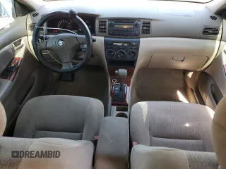 2005 Toyota Corolla CE z VIN 2T1BR32E85C845622, wystawiony jako Copart lot #52092805 z przebiegiem 192 023 mil mil oraz Nie do naprawy • Non repairable. Historia ofert i sprzedaży dostępna na DreamBid. Obrazek 8.