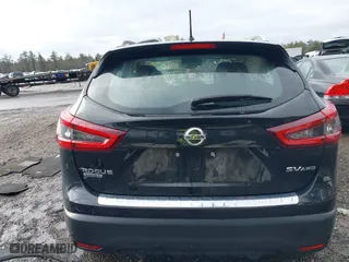 2021 Nissan Rogue Sport SV with VIN JN1BJ1BW6MW667559, listed as a IAAI auction lot 41725053 with 37,586 mi miles. Bid and sale history available at carsss.com. Image 17.